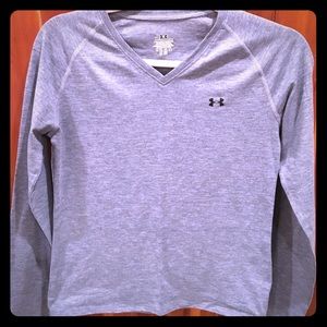 Gray under armour shirt